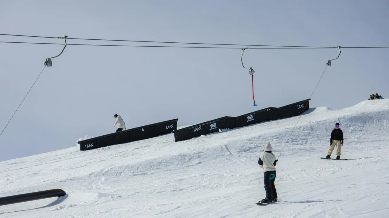 Skidresor till LAAX i Schweiz